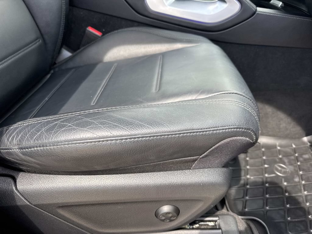 Used 2022 Mercedes-Benz GLE 450 4MATIC image 12
