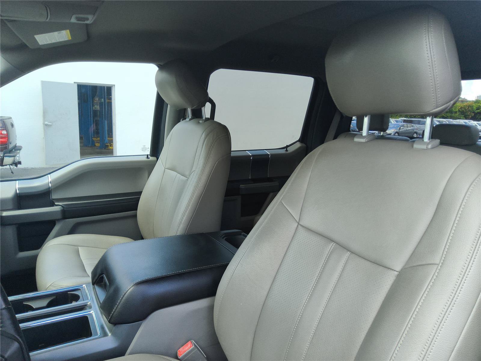 Certified 2018 Ford F150 XLT w/ Equipment Group 302A Luxury RWD image 18