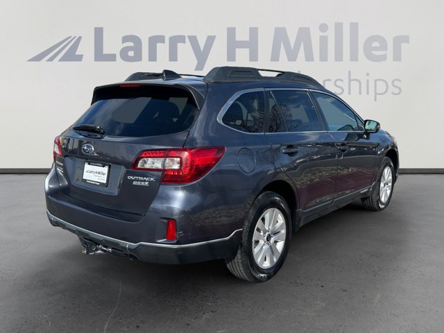 Used 2017 Subaru Outback 2.5i Premium image 5