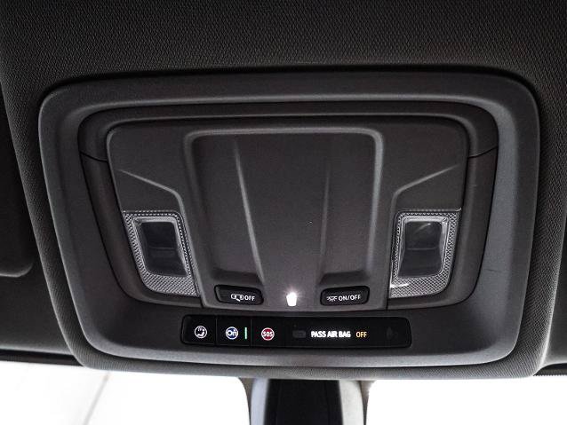 Used 2022 Chevrolet Silverado 1500 LT AWD/4WD image 29