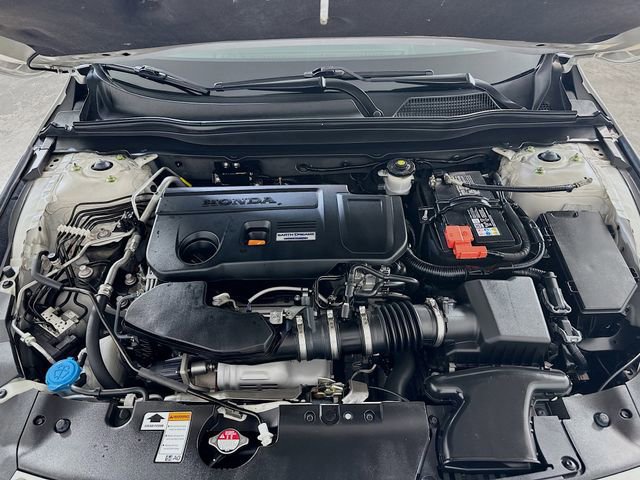 Used 2020 Honda Accord Touring image 29