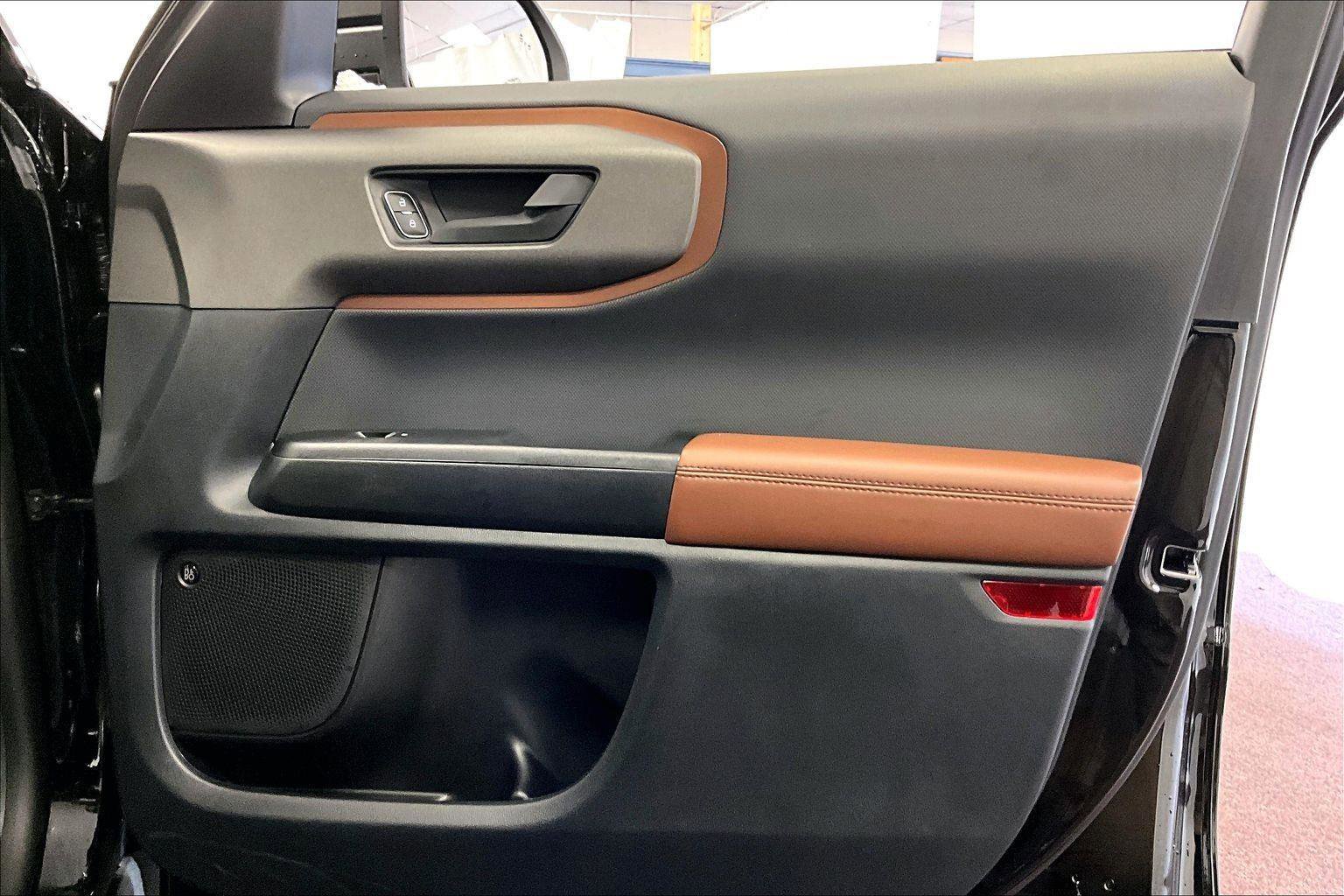 Certified 2025 Ford Bronco Sport Outer Banks w/ Outer Banks Tech Package+ image 23