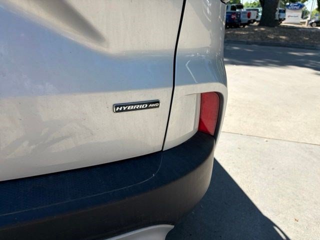 Certified 2020 Ford Escape SE Sport AWD/4WD image 15