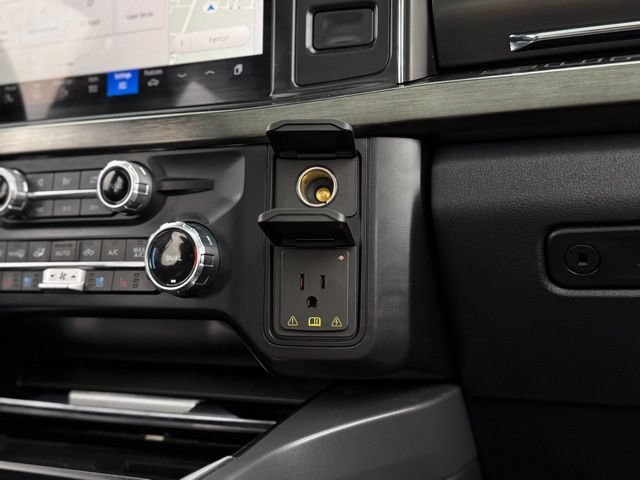 Certified 2024 Ford F250 Lariat w/ Tremor Off-Road Package AWD/4WD image 25