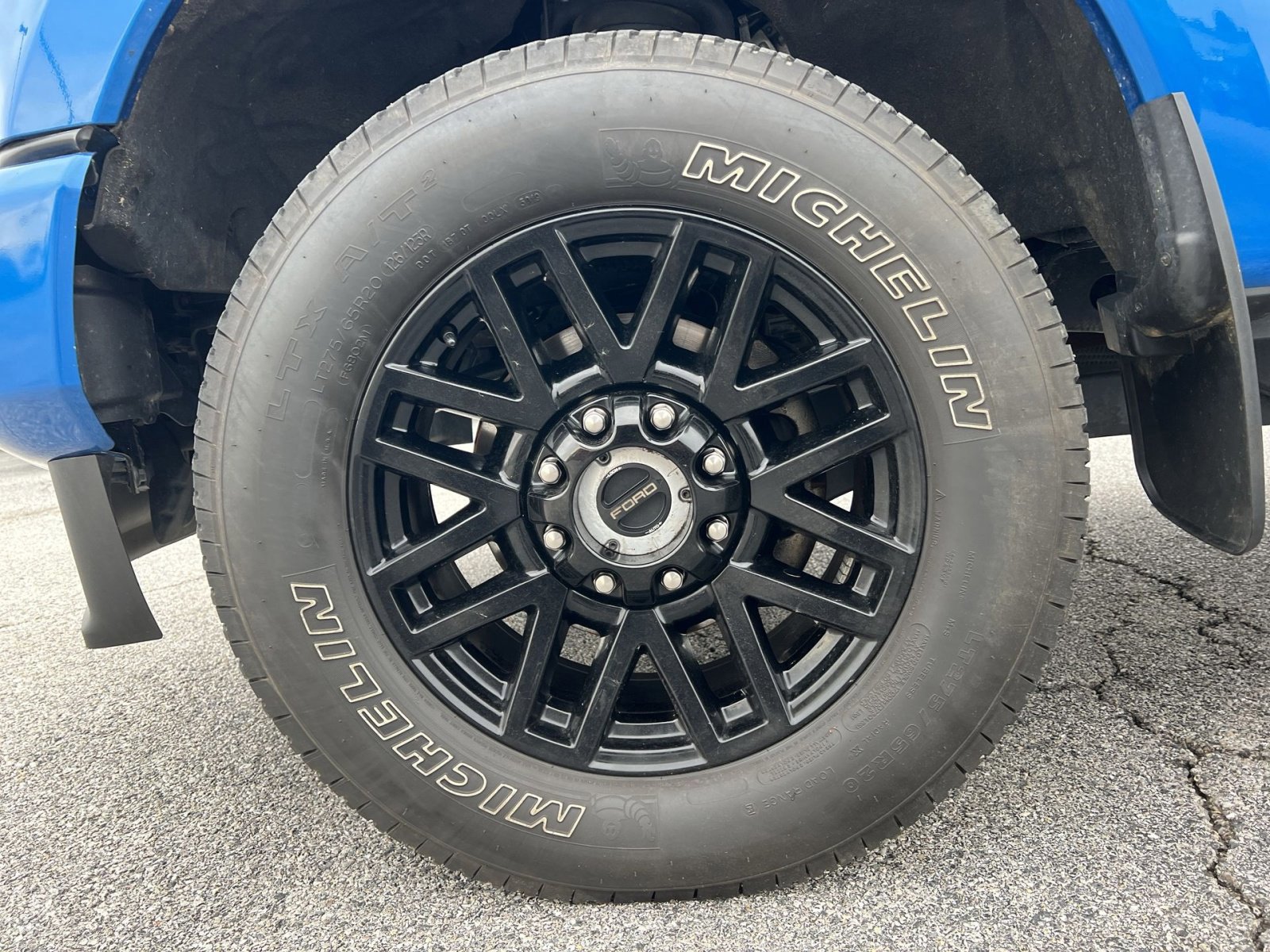 Certified 2020 Ford F350 Lariat image 12