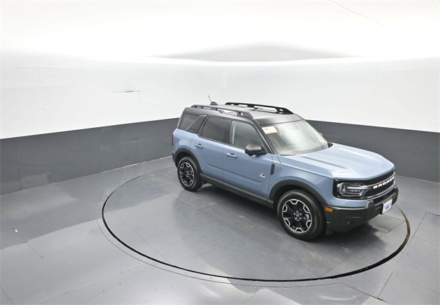 Certified 2025 Ford Bronco Sport Outer Banks w/ Outer Banks Tech Package+ image 18