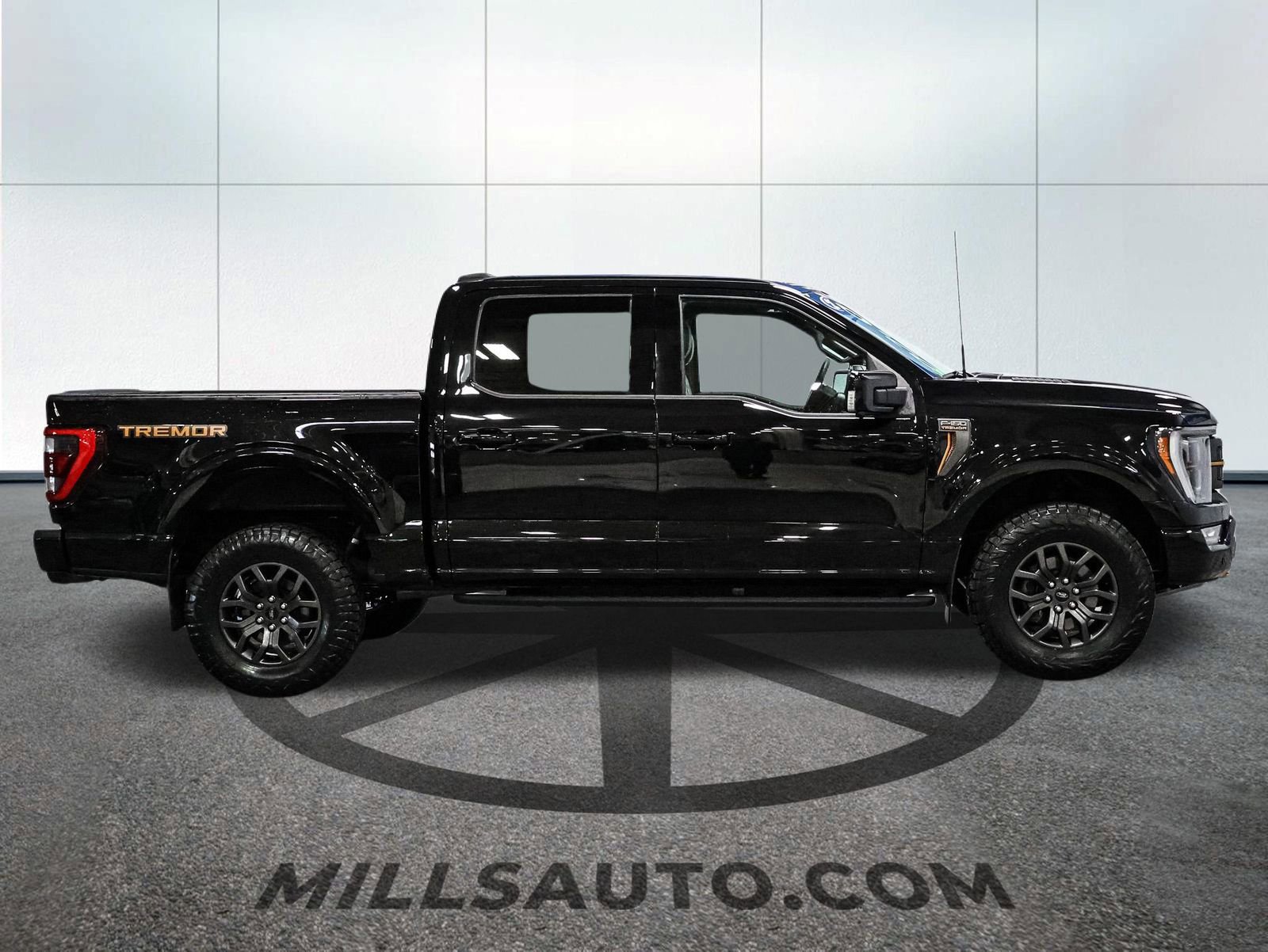 Certified 2023 Ford F150 Tremor w/ Equipment Group 402A High image 3