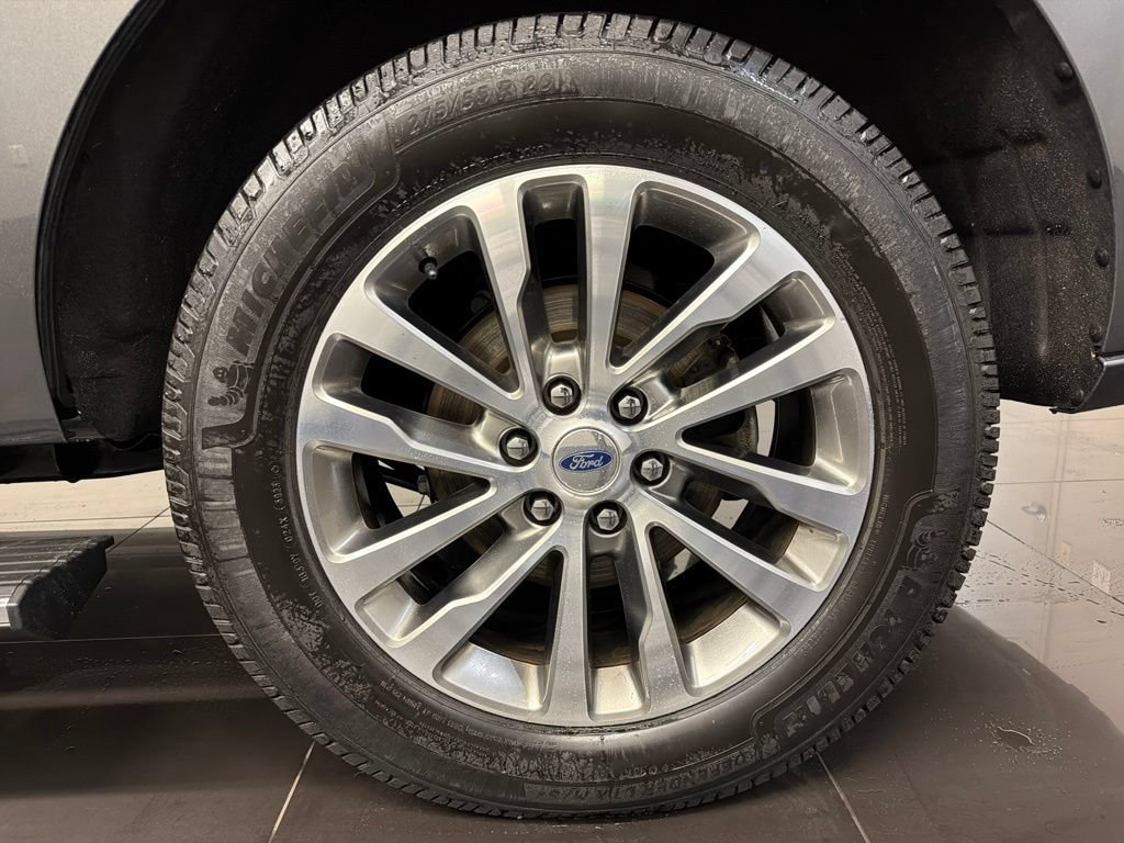 Certified 2018 Ford Expedition Limited w/ Equipment Group 301A AWD/4WD image 7