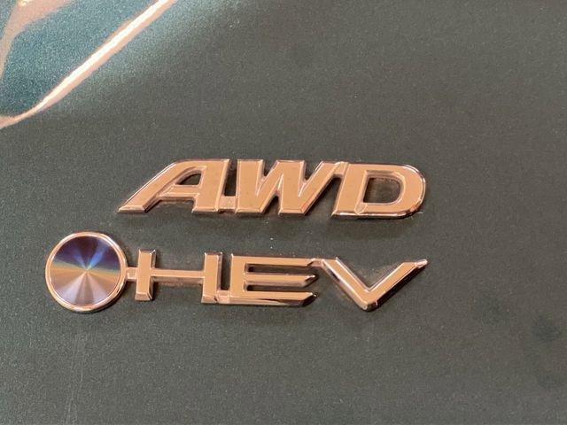 Used 2025 Toyota Camry LE w/ Convenience Package image 17