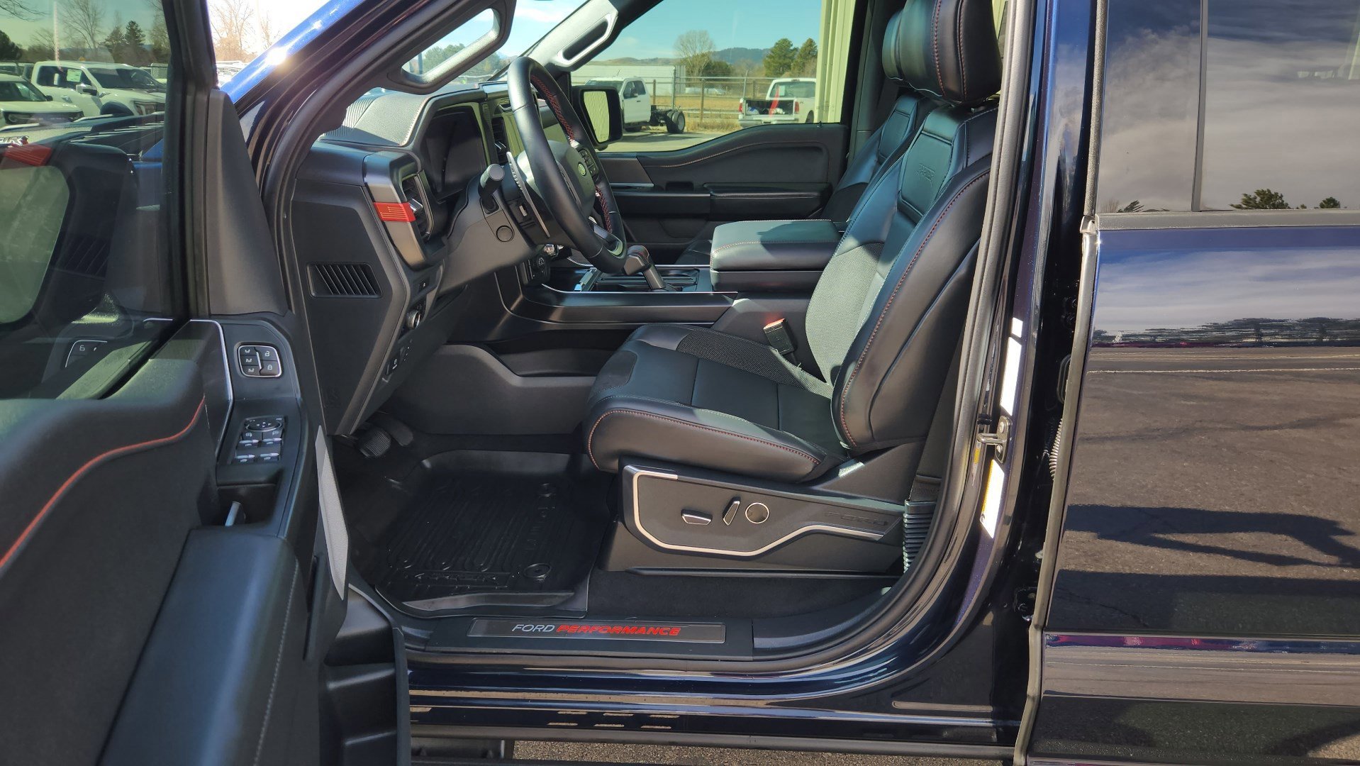 Certified 2025 Ford F150 Raptor image 24