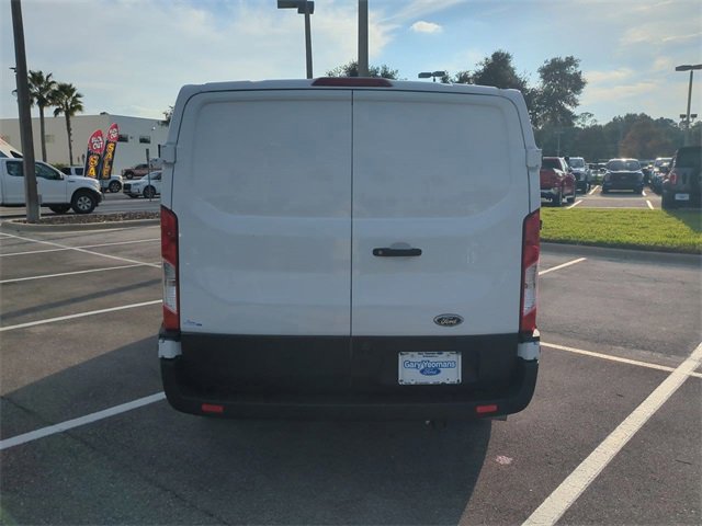 Certified 2022 Ford Transit 150 Low Roof AWD image 4