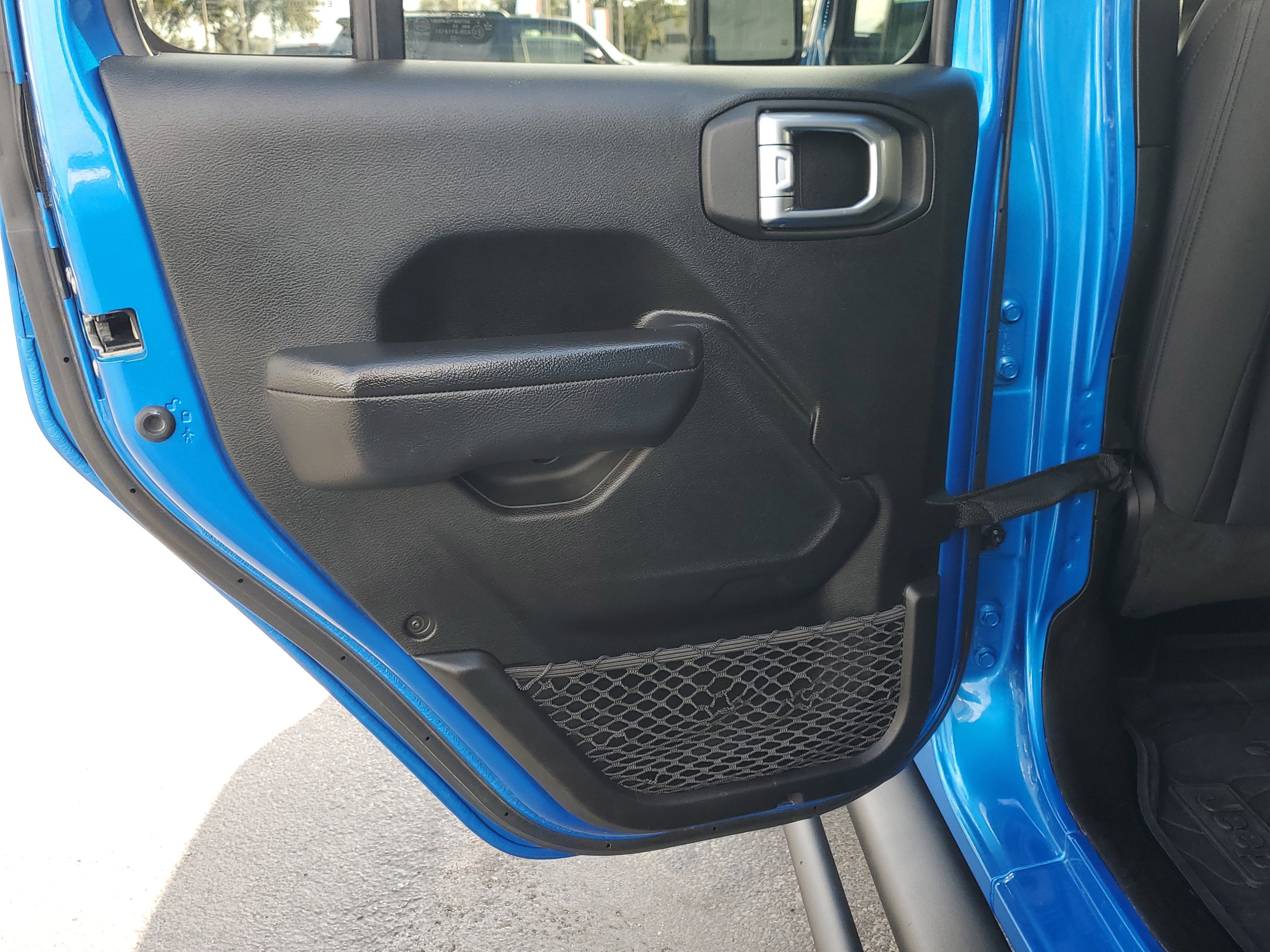 Used 2022 Jeep Wrangler Unlimited Sport image 11