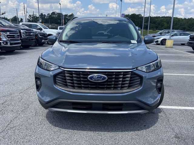 Certified 2025 Ford Escape SE FWD image 8