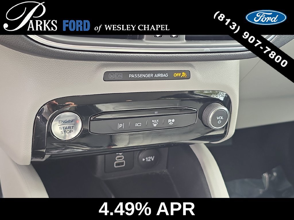 Certified 2026 Ford Escape Platinum w/ Premium Technology Package AWD/4WD image 25