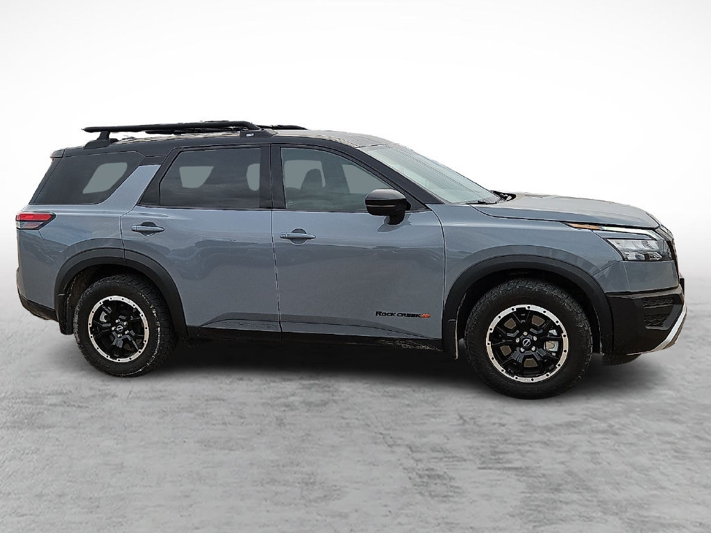 Used 2024 Nissan Pathfinder Rock Creek AWD/4WD image 12