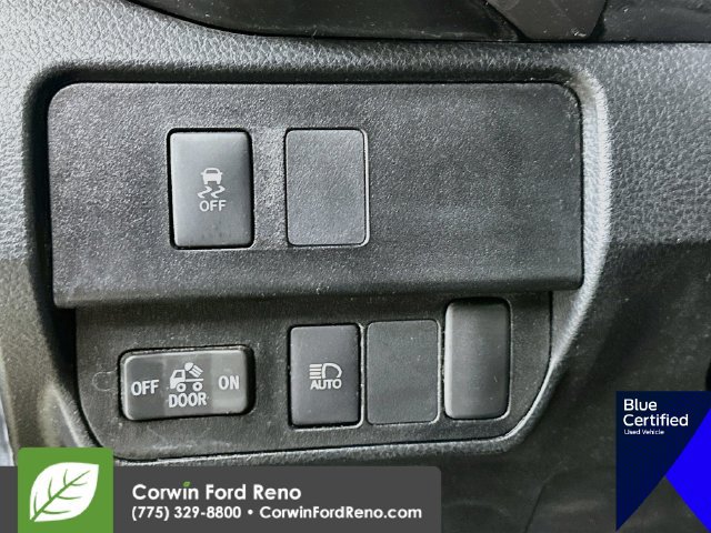 Used 2022 Toyota Tacoma SR5 RWD image 13