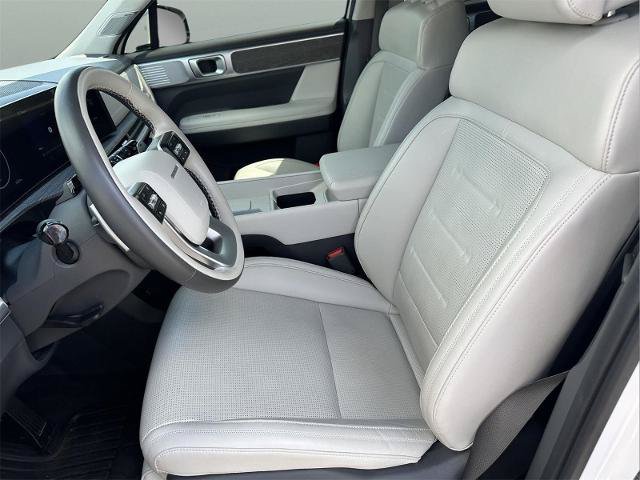 Used 2024 Hyundai Santa Fe Calligraphy AWD/4WD image 16