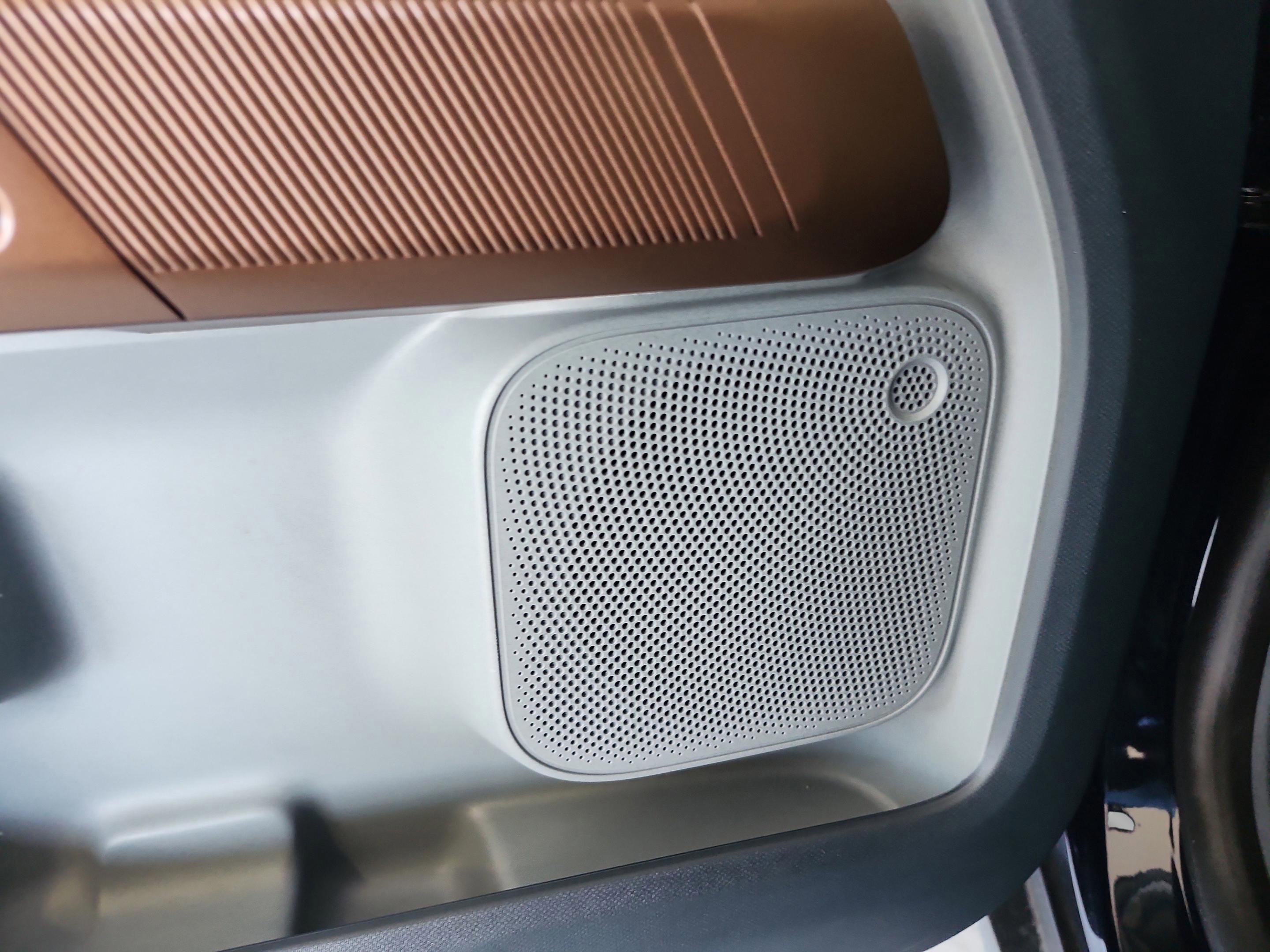 Certified 2023 Ford Maverick Lariat image 23