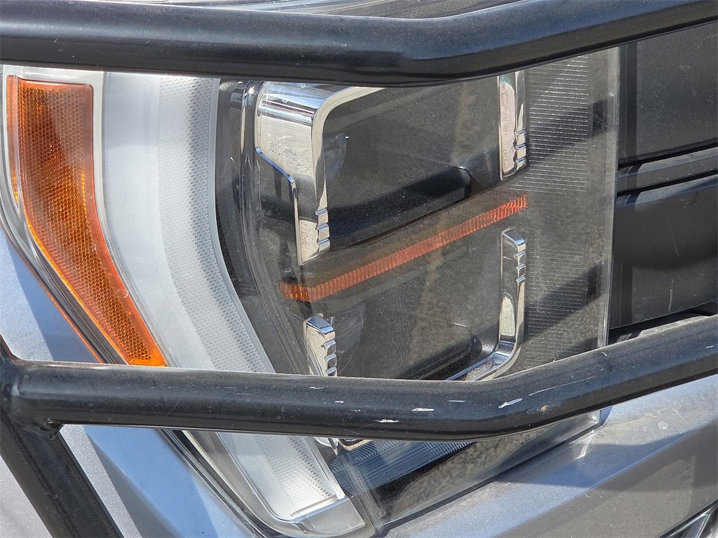 Certified 2022 Ford F150 Lariat w/ Equipment Group 502A High image 9