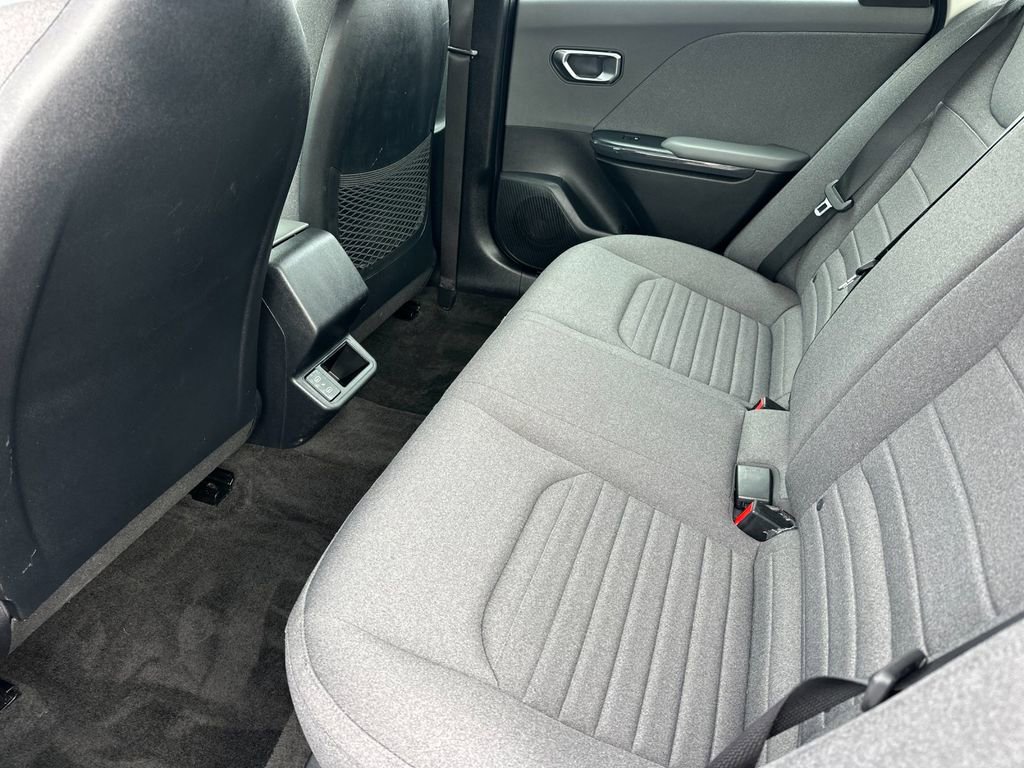 Used 2025 Kia K4 EX FWD image 11