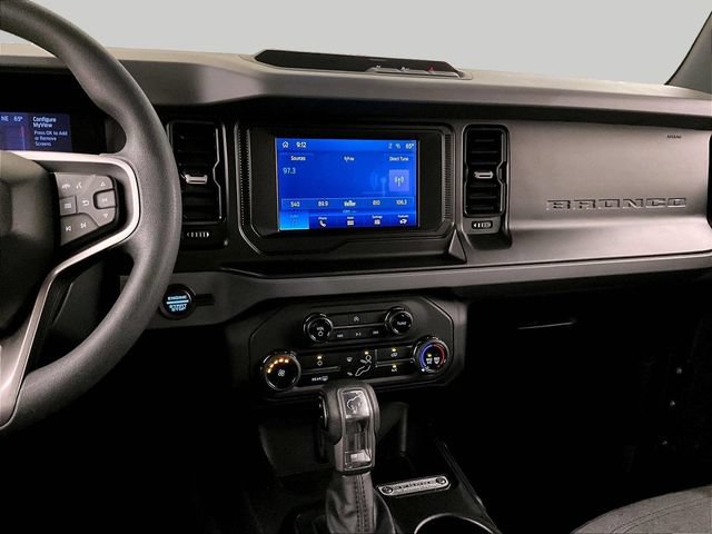 Certified 2022 Ford Bronco 2-Door AWD/4WD image 6