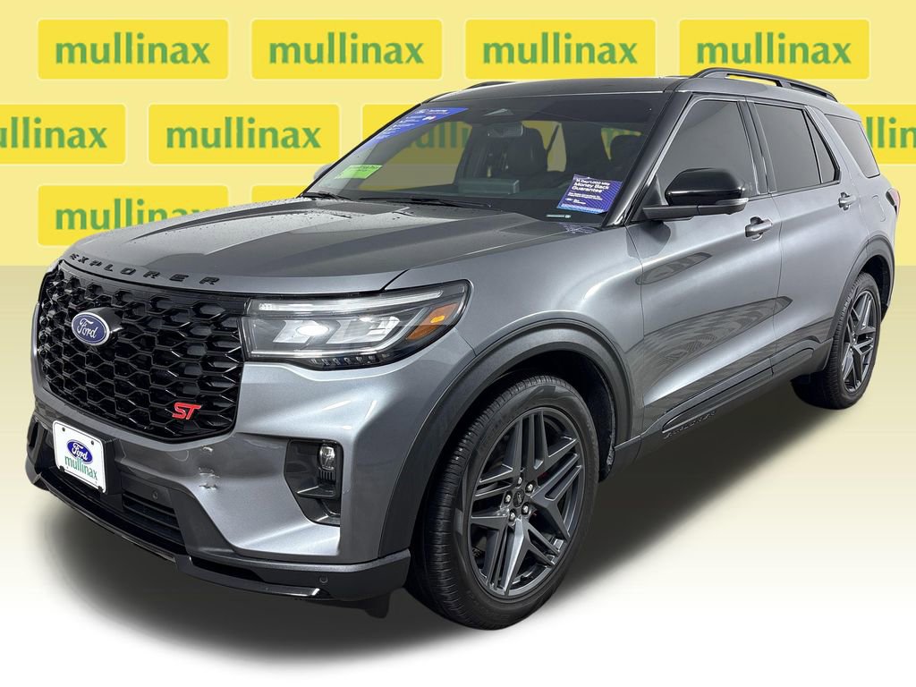 Certified 2025 Ford Explorer ST image 14