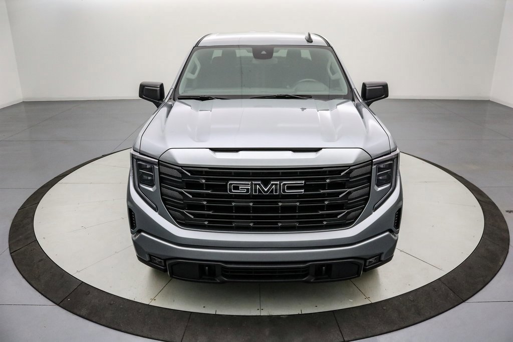 Used 2025 GMC Sierra 1500 Elevation image 9