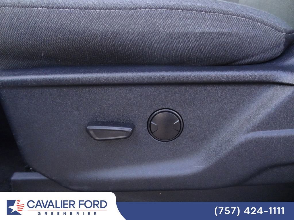 Certified 2025 Ford F150 XLT w/ Equipment Group 301A Standard AWD/4WD image 14