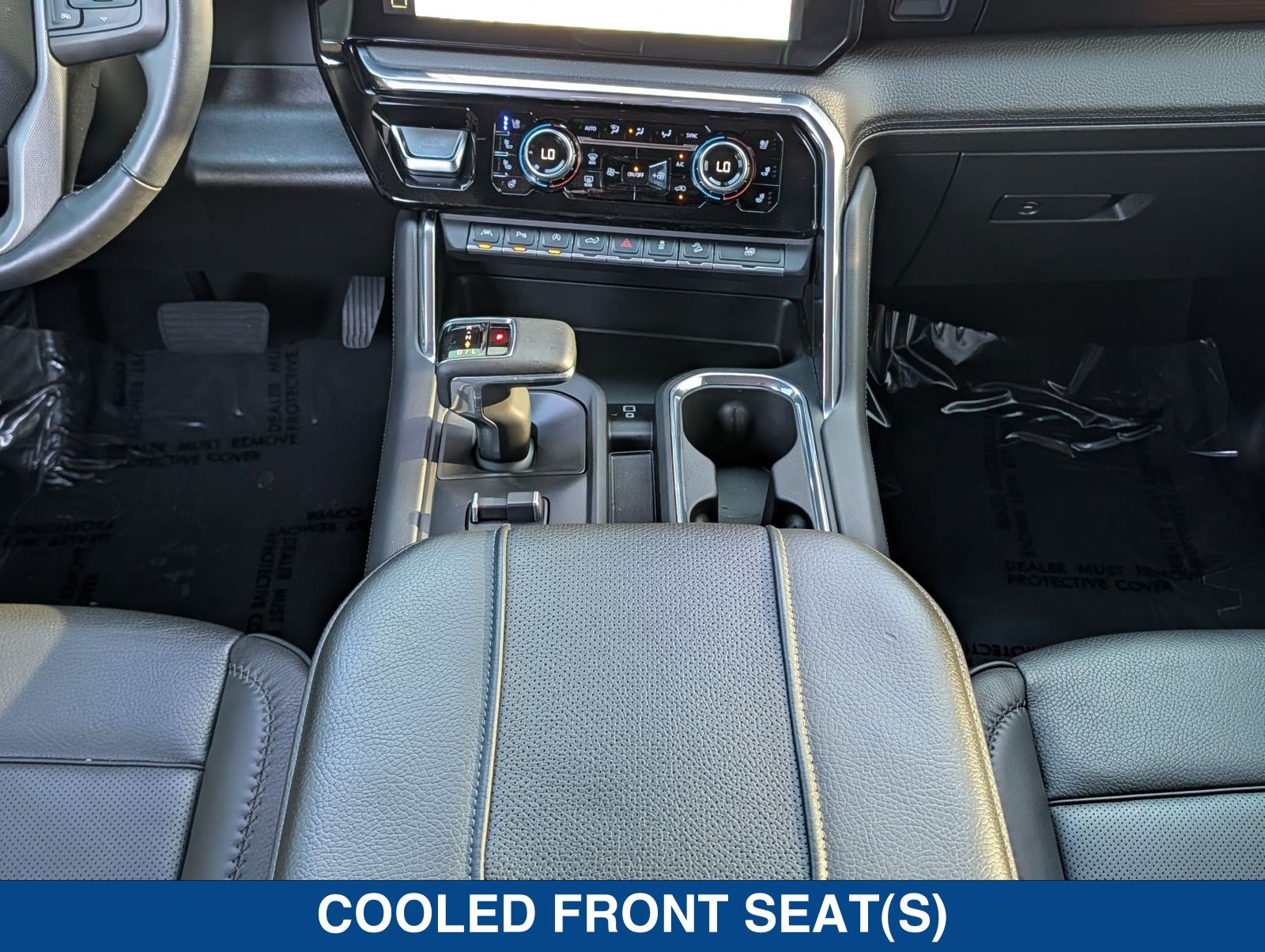 Used 2024 GMC Sierra 1500 Denali w/ Technology Package AWD/4WD image 25