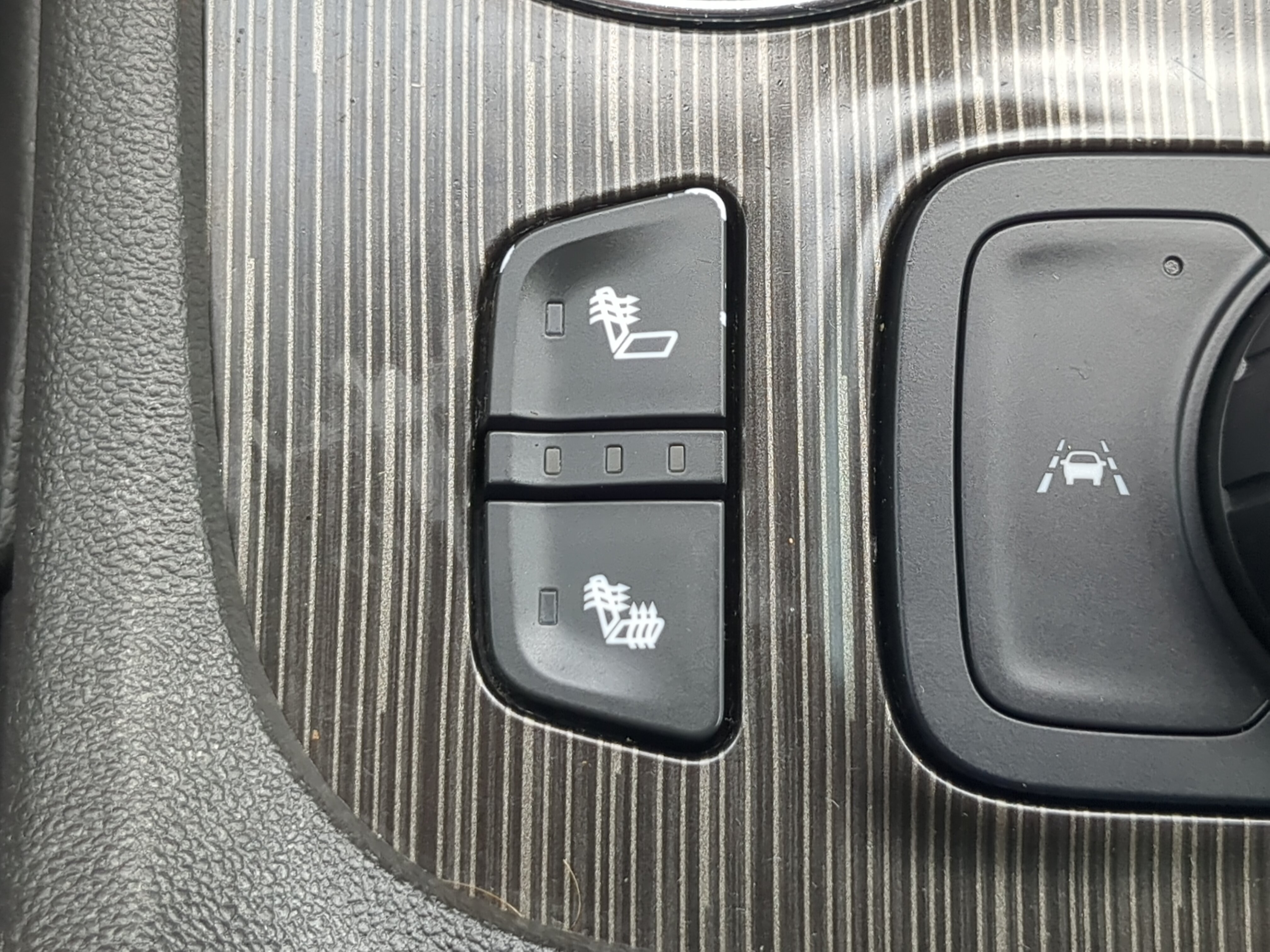 Used 2021 GMC Acadia SLT w/ Trailering Package FWD image 22