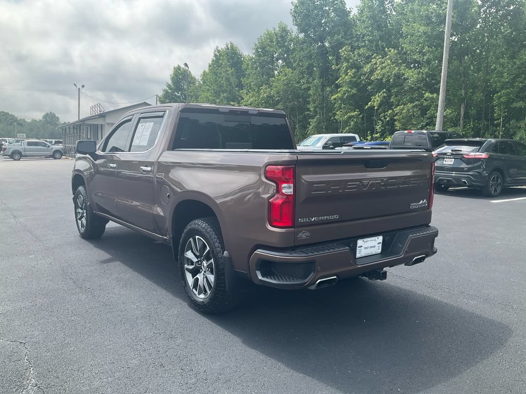 Used 2019 Chevrolet Silverado 1500 High Country w/ Technology Package AWD/4WD image 7