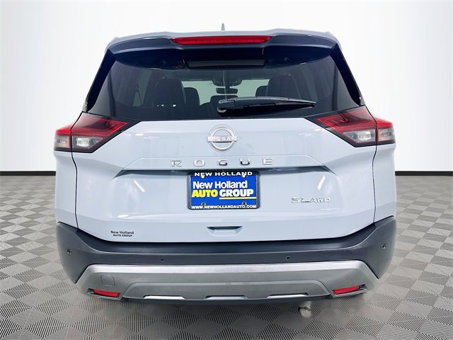 Used 2023 Nissan Rogue SL image 4