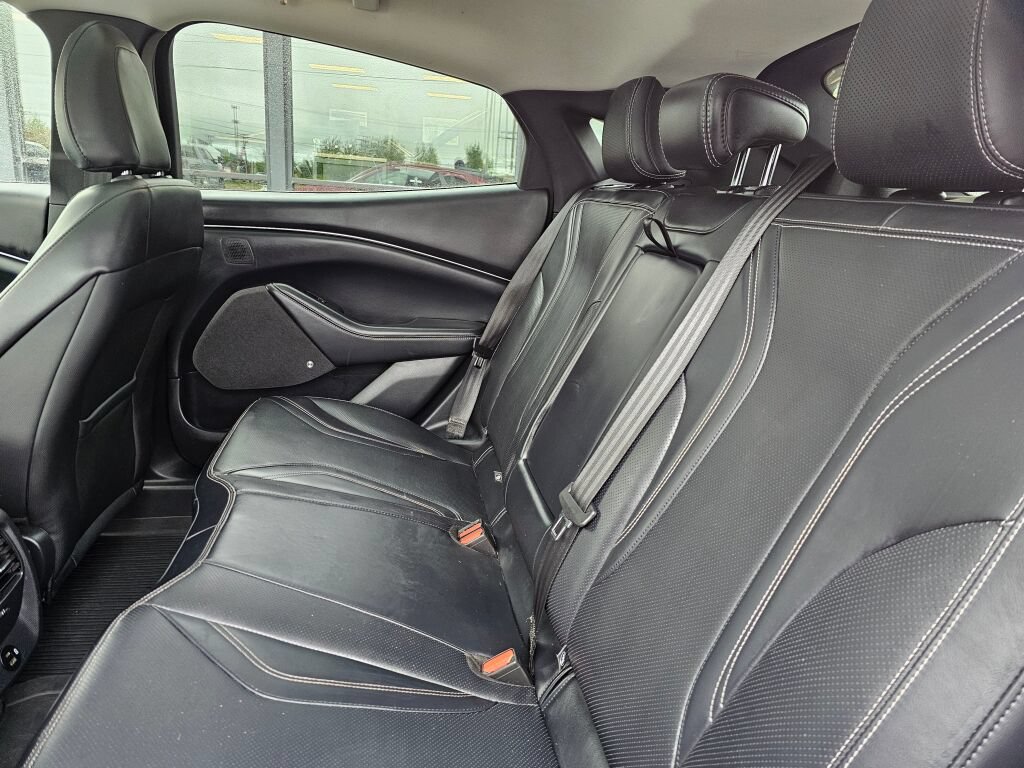 Certified 2021 Ford Mustang Mach-E Premium AWD/4WD image 14