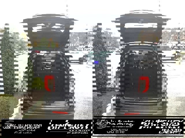 Certified 2022 Ford Explorer XLT w/ Class IV Trailer Tow Package image 32