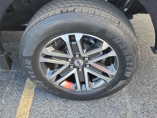 Certified 2023 Ford F150 XL w/ STX Appearance Package RWD image 7