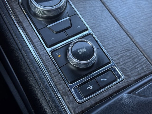 Certified 2021 Ford Expedition Max Limited image 19