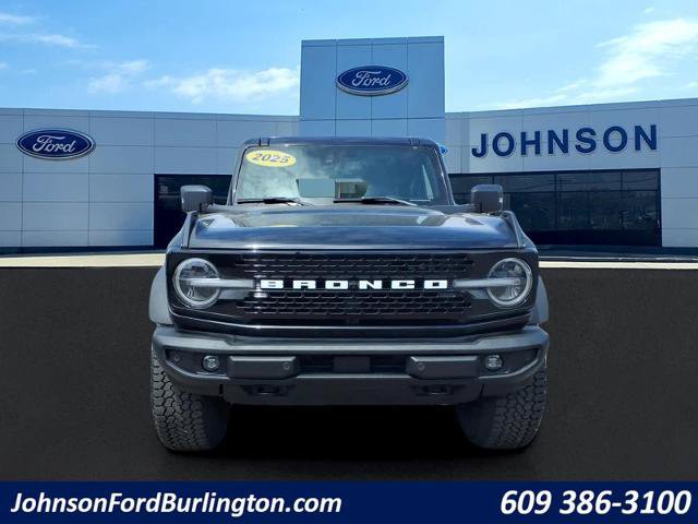 Certified 2025 Ford Bronco Outer Banks w/ Sasquatch Package AWD/4WD image 13