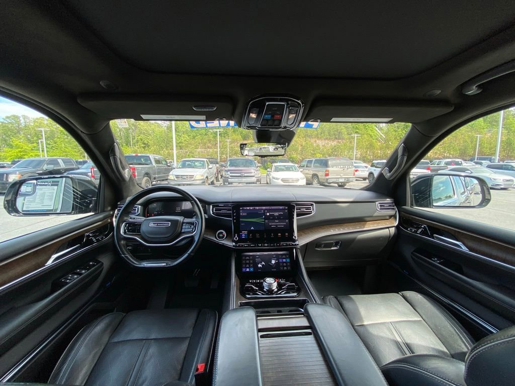 Used 2023 Jeep Grand Wagoneer Series II AWD/4WD image 26