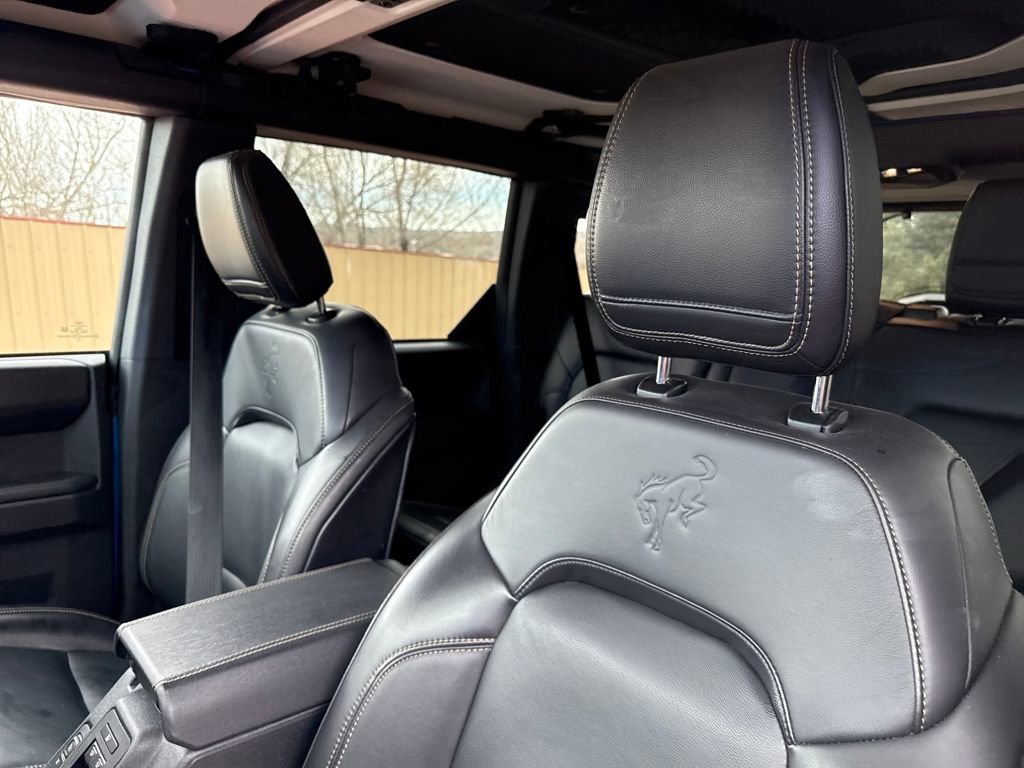 Certified 2025 Ford Bronco Badlands AWD/4WD image 13