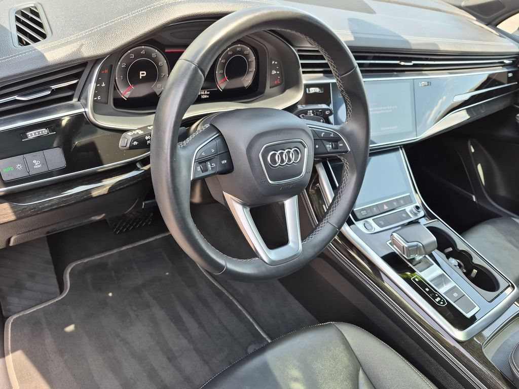 Used 2025 Audi Q7 3.0T Premium Plus AWD/4WD image 10