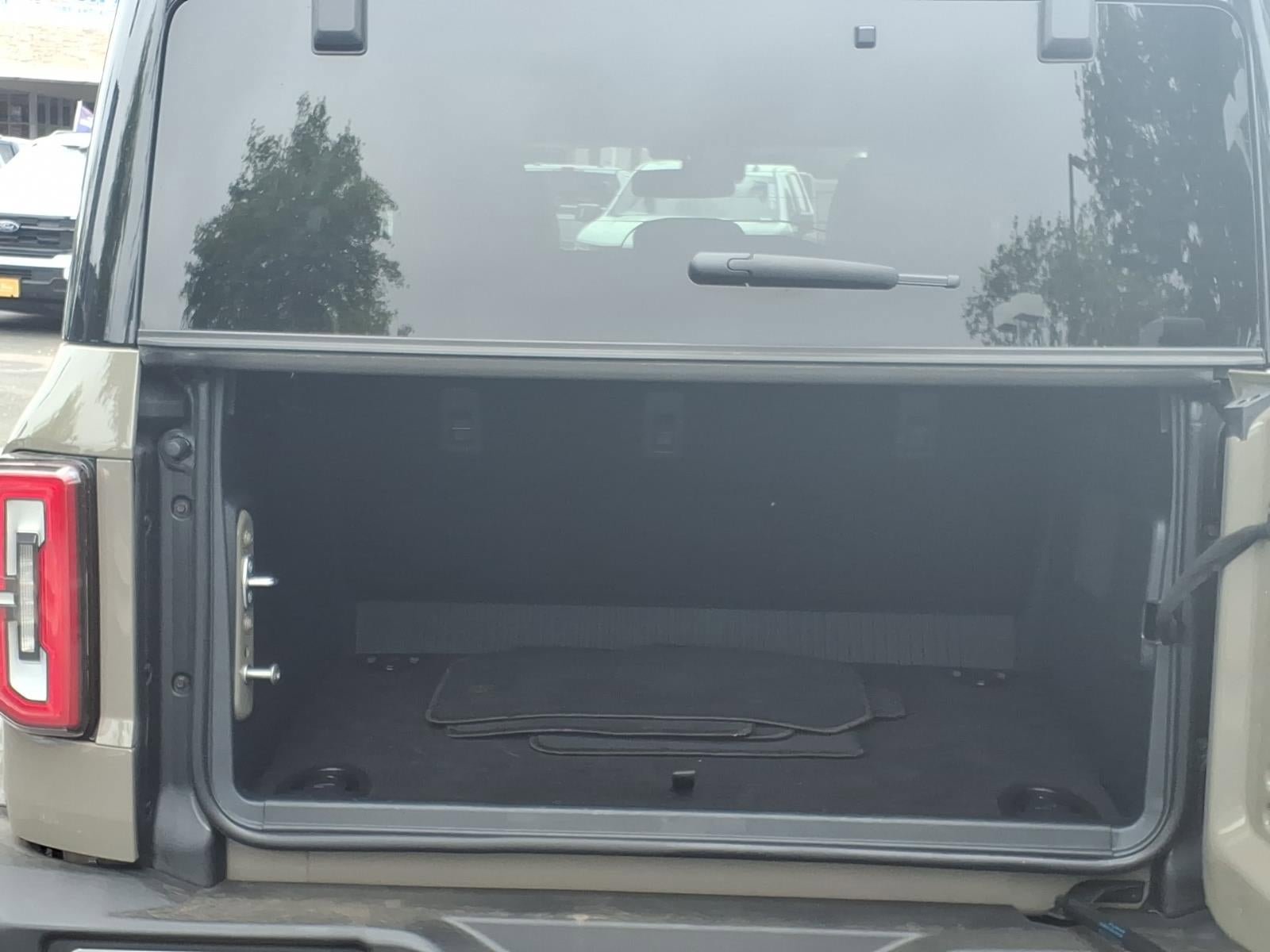 Certified 2025 Ford Bronco Outer Banks AWD/4WD image 16