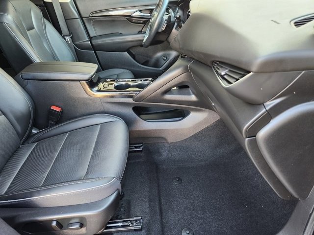 Used 2023 Buick Envision Essence image 13