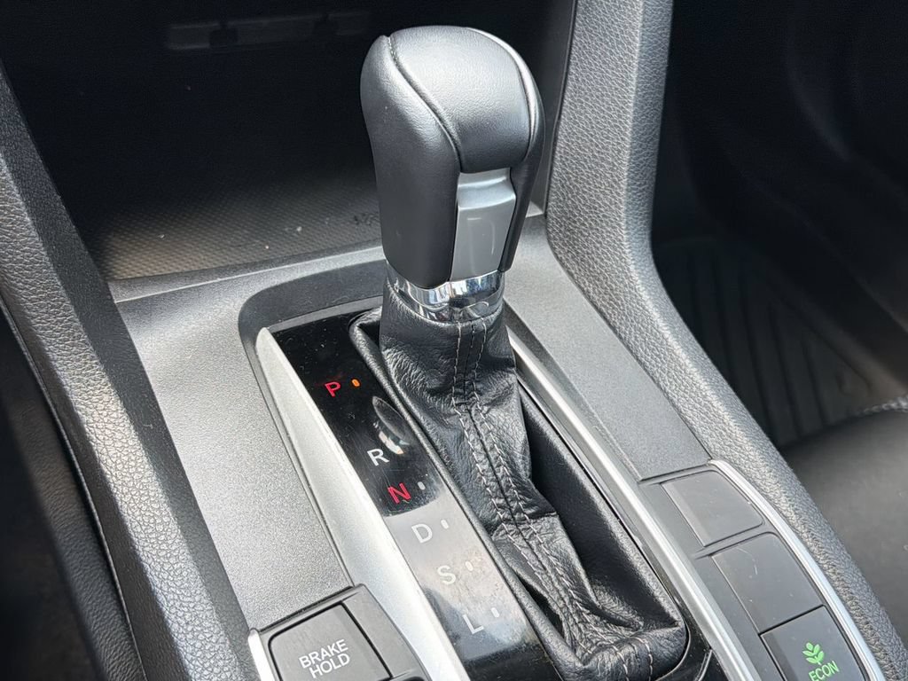 Used 2021 Honda Civic EX image 17
