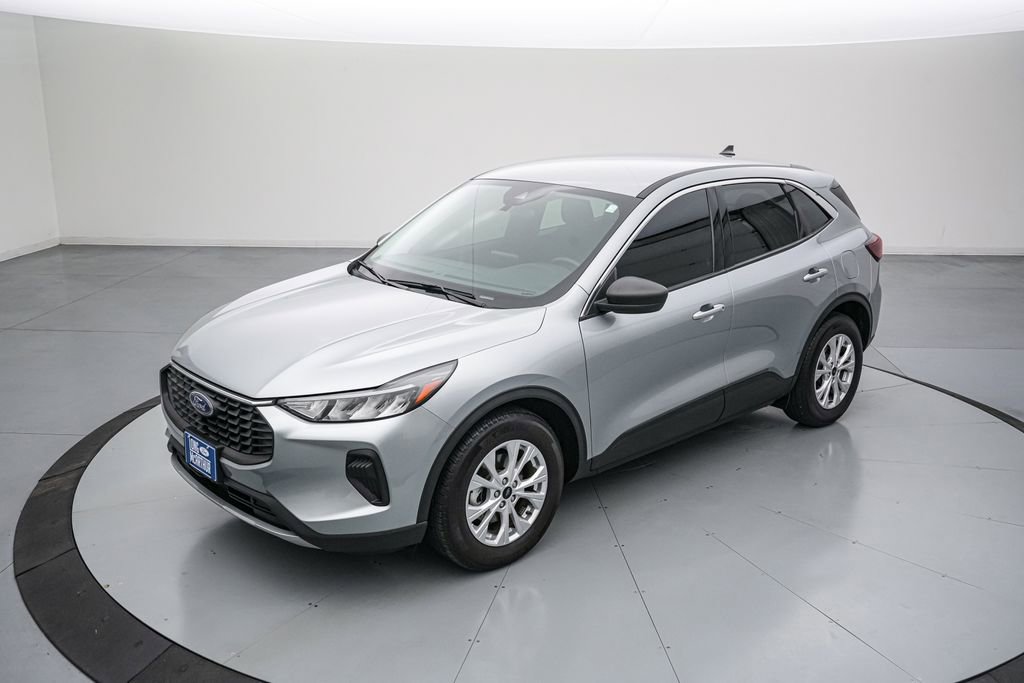 Certified 2024 Ford Escape Active FWD image 9