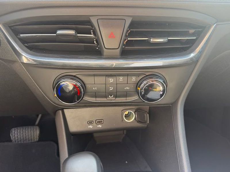 Used 2025 Buick Encore GX Preferred FWD image 8