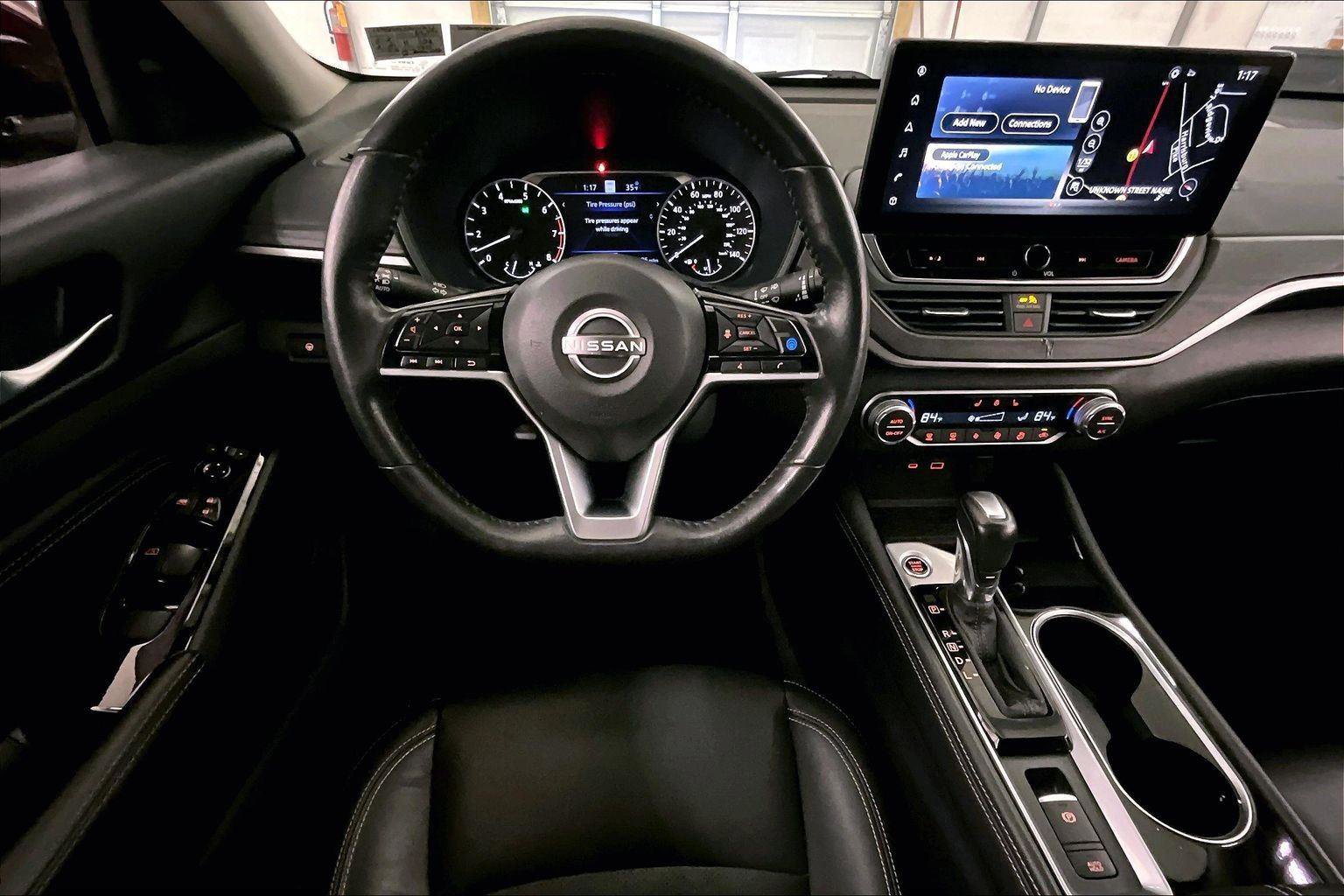 Used 2023 Nissan Altima 2.5 SL image 5