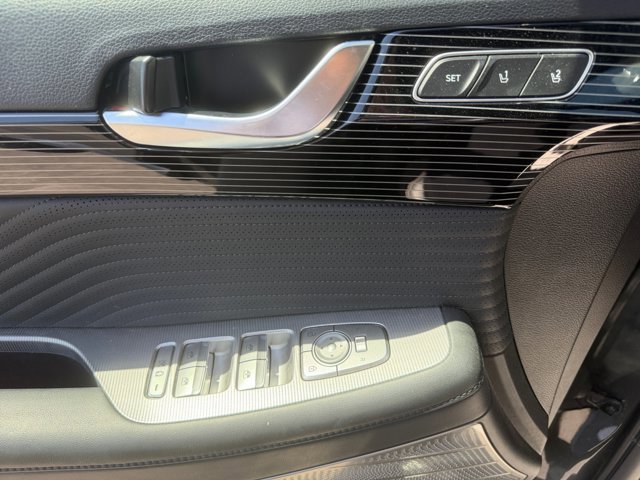 Used 2024 Hyundai Palisade Calligraphy AWD/4WD image 12