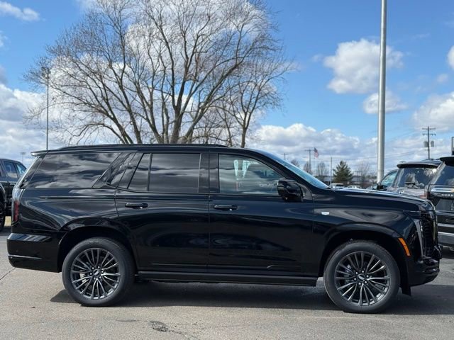 Used 2026 Cadillac Escalade Platinum Sport w/ LPO, Floor Liner Package image 10