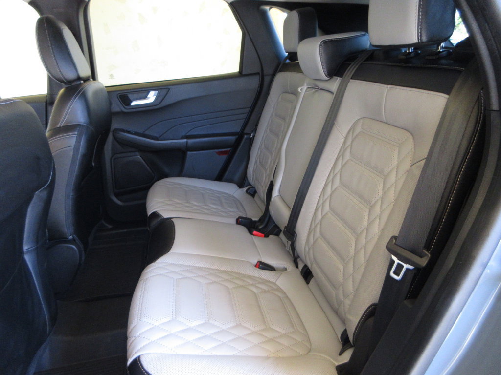 Certified 2023 Ford Escape SE w/ PHEV Premium Package FWD image 25