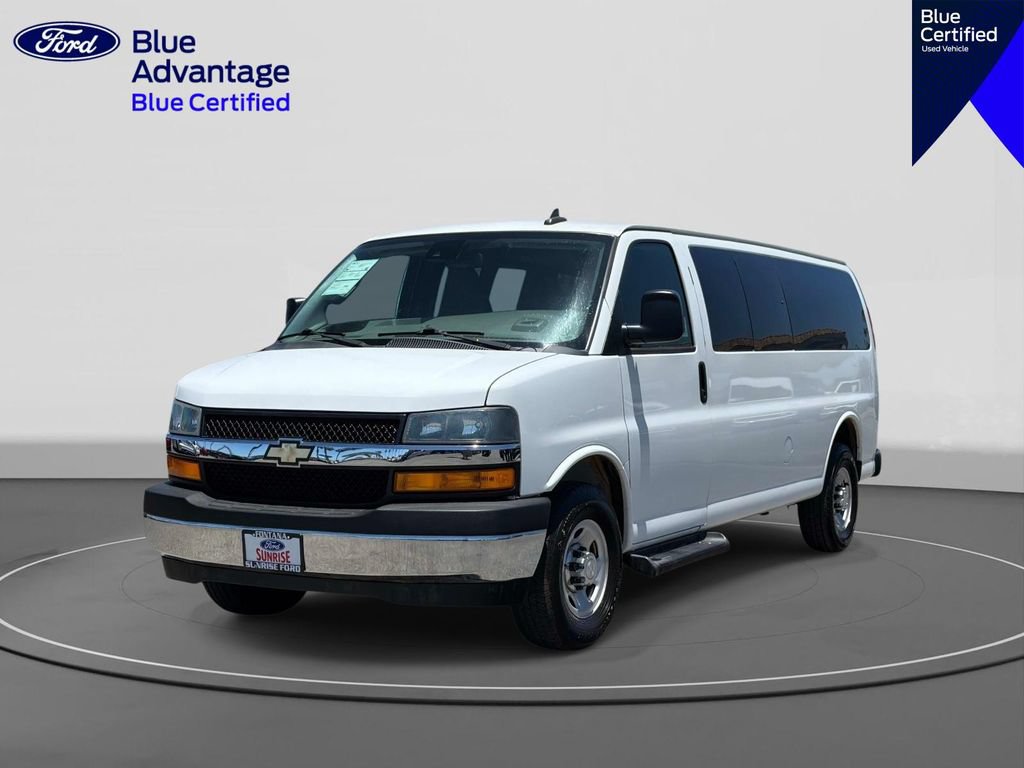 Used 2020 Chevrolet Express 3500 LT w/ LT Preferred Equipment Group RWD image 1